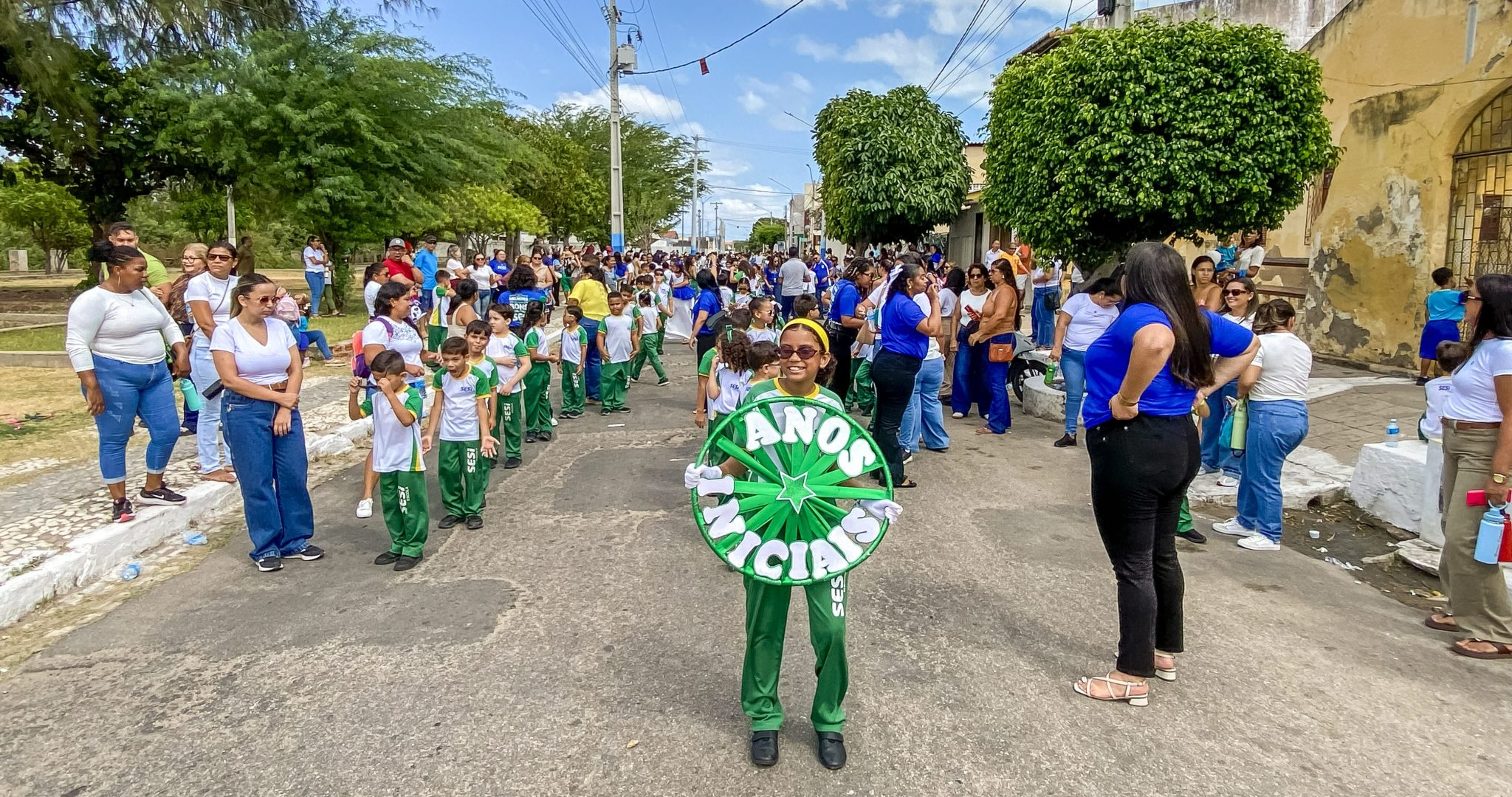 Rede SESI de Ensino no RN participa de desfiles cívicos em Mossoró, São Gonçalo do Amarante e Macau