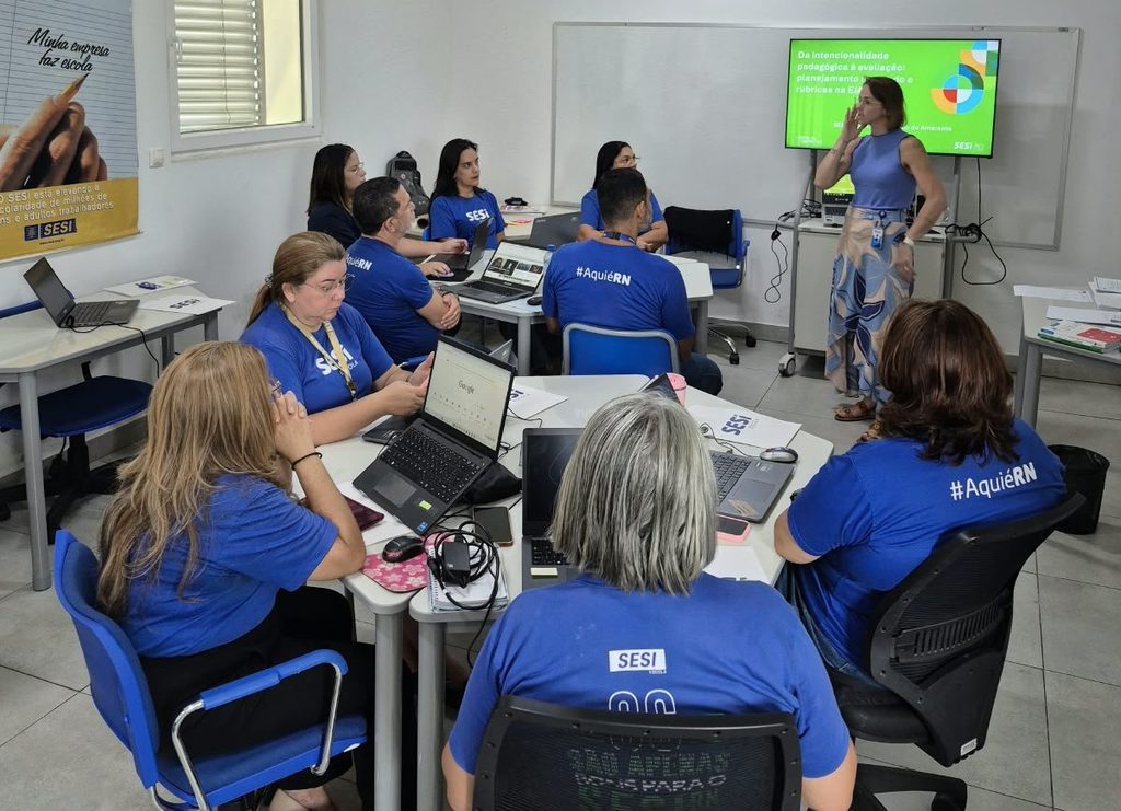 SESI-RN promove formação para equipe da Educação de Jovens e Adultos